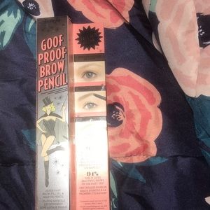 Benefit good proof brow pencil